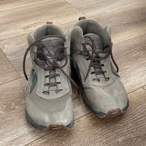 Altura Lone Peak Men’s 8.5